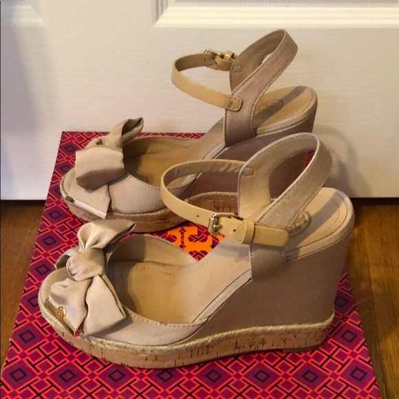 Tory Burch Penny Wedge size 7 - Picture 5 of 8